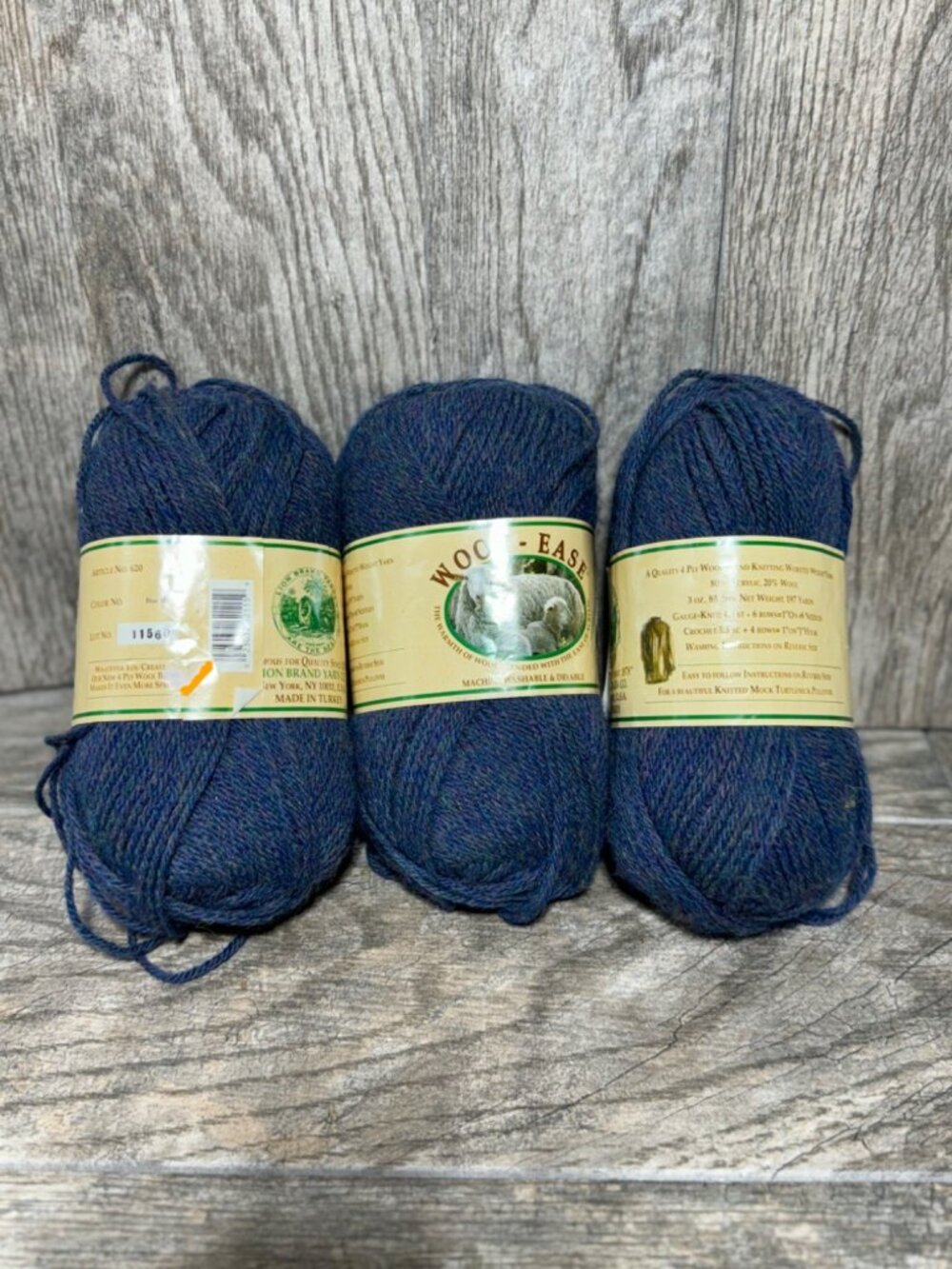 Wool-Ease Worsted Wool Lion Brand Yarn Lot 3 Skeins Knit Crochet Blue Mist 115